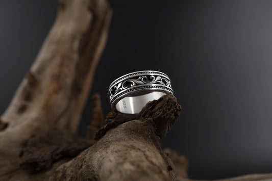 Men's Victorian Floral Band Ring, Engraved Wedding Band, Medieval Filigree Jewelry