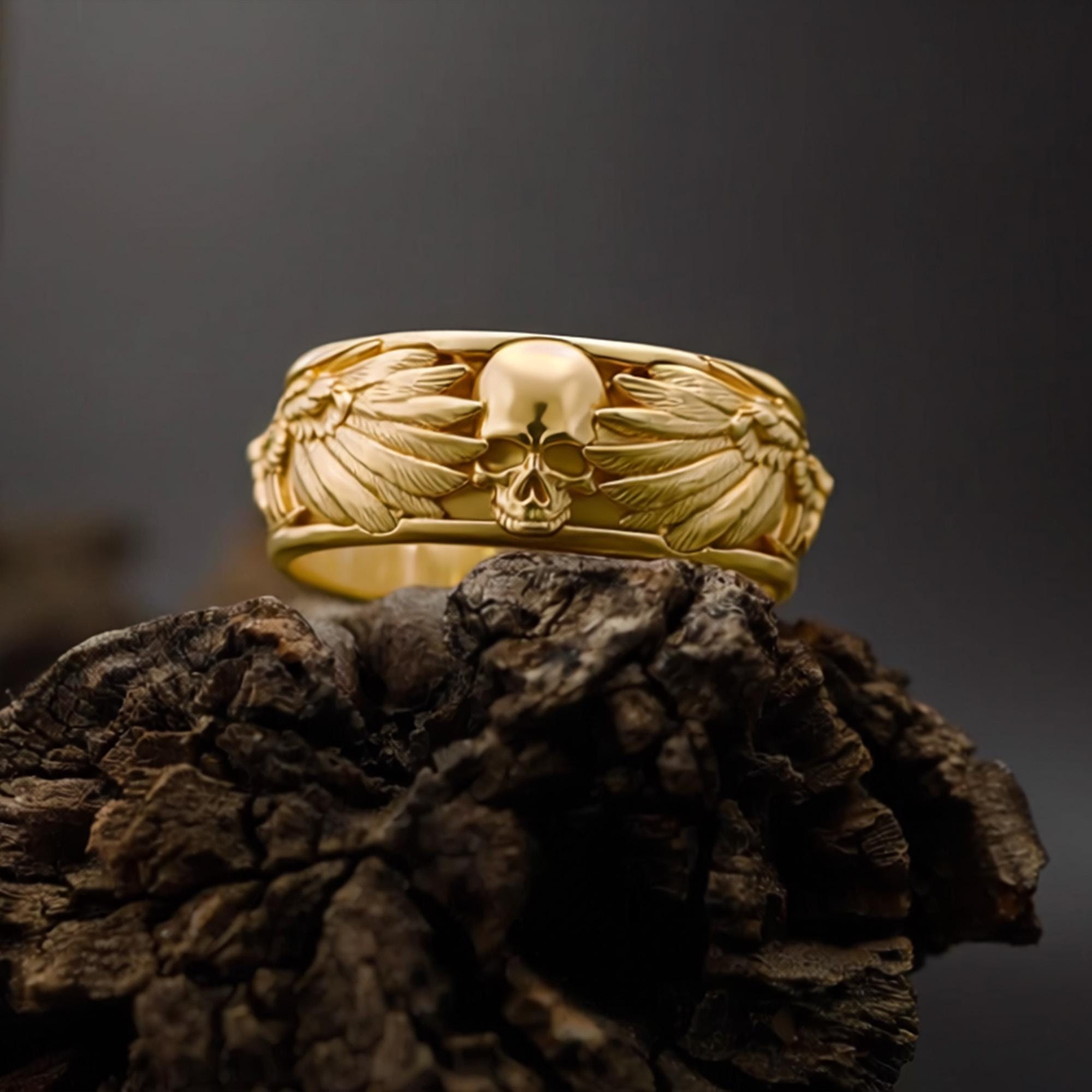 Rhodium Plated Mens Black Raven Skull Ring: Gothic Winged Band, Memento Mori Jewelry __etsy:7923336017
