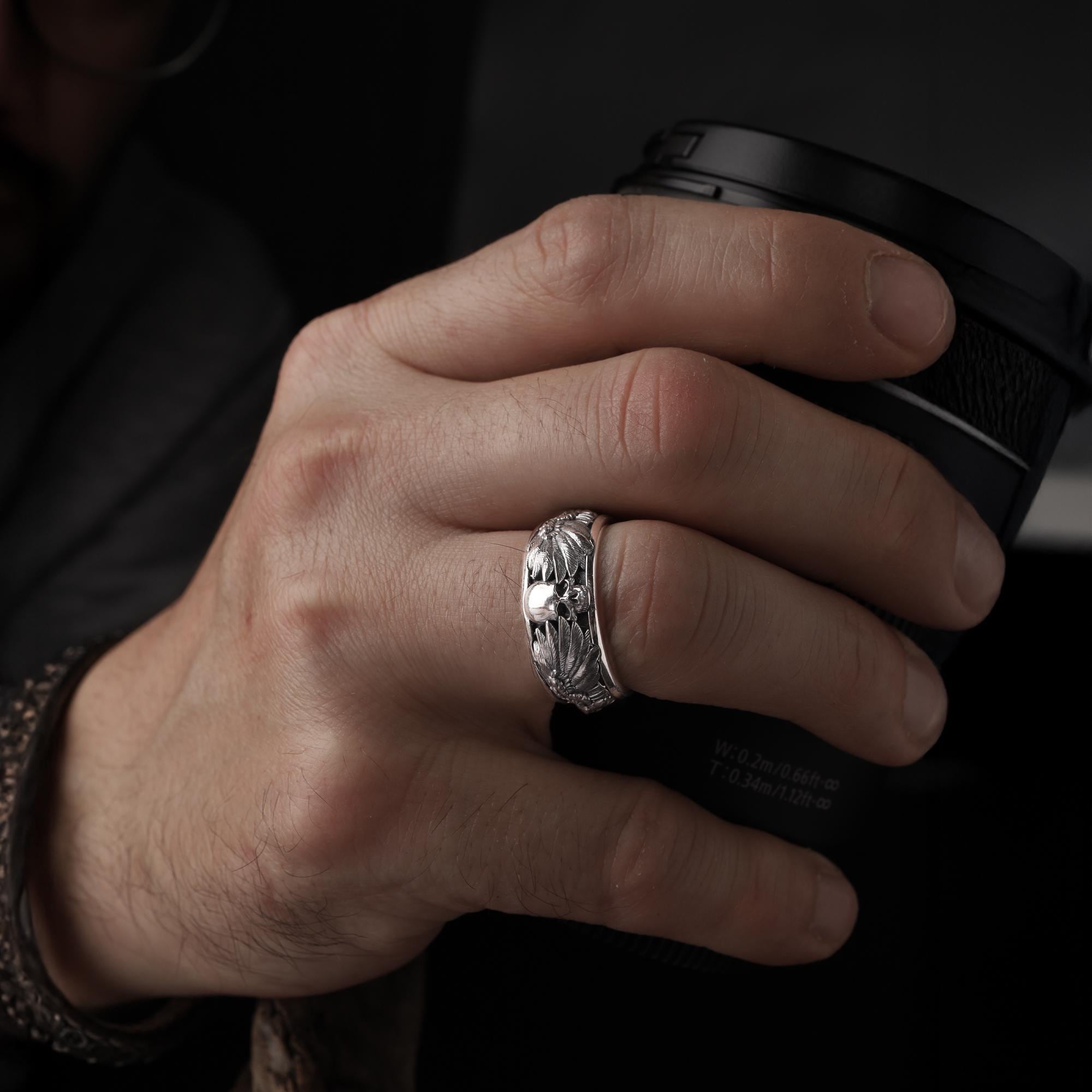 Rhodium Plated Mens Black Raven Skull Ring: Gothic Winged Band, Memento Mori Jewelry __etsy:7412956217