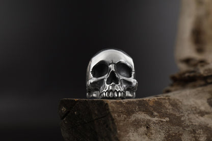 Creepy Skull Head Ring: Memento Mori Ring, Biker Ring for Men, Large Skeleton Head Ring, Gothic Thumb Ring