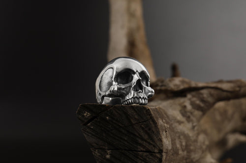 Creepy Skull Head Ring: Memento Mori Ring, Biker Ring for Men, Large Skeleton Head Ring, Gothic Thumb Ring