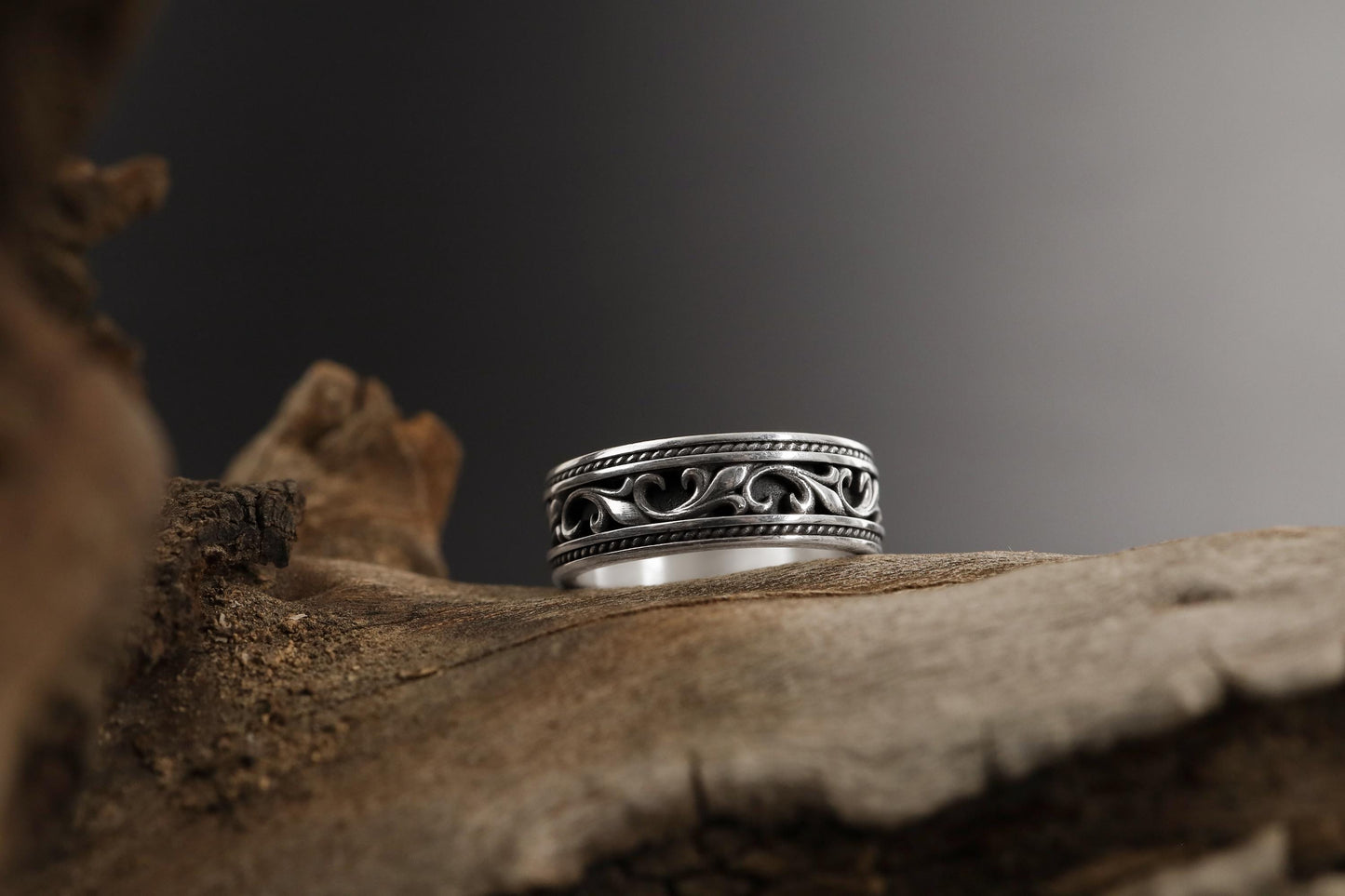 Men's Victorian Floral Band Ring, Engraved Wedding Band, Medieval Filigree Jewelry