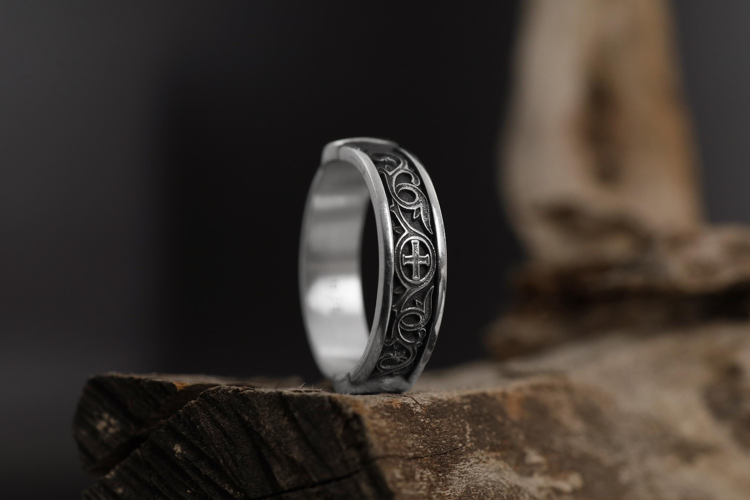 Handcrafted lion spirit band ring, rhodium plated sterling silver animal jewelry, and symbolic statement ring designed for those who are drawn to strength, leadership, and inner power. This striking ring features a bold lion-inspired design, creating a look that feels powerful, spiritual, and timeless
