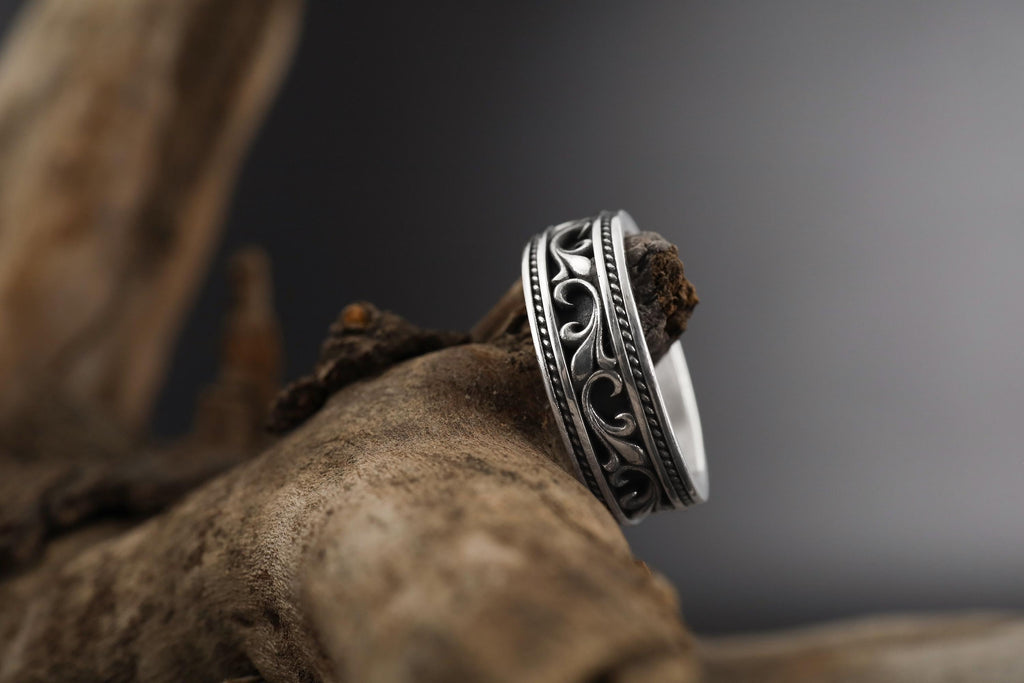 Men's Victorian Floral Band Ring, Engraved Wedding Band, Medieval Filigree Jewelry