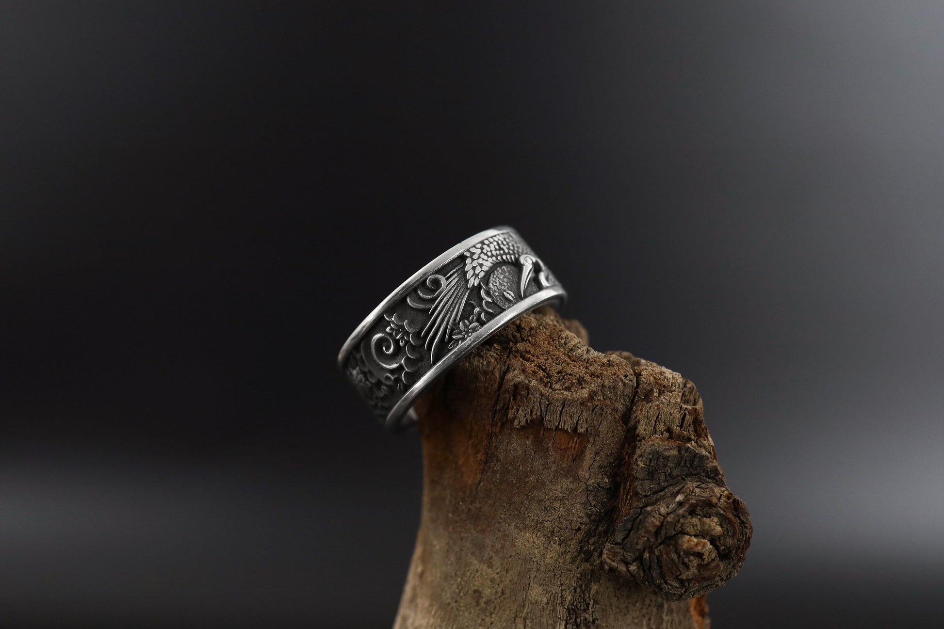 Sterling Silver Japanese Sun Crane Band Ring: Cultural Symbolic Jewelry