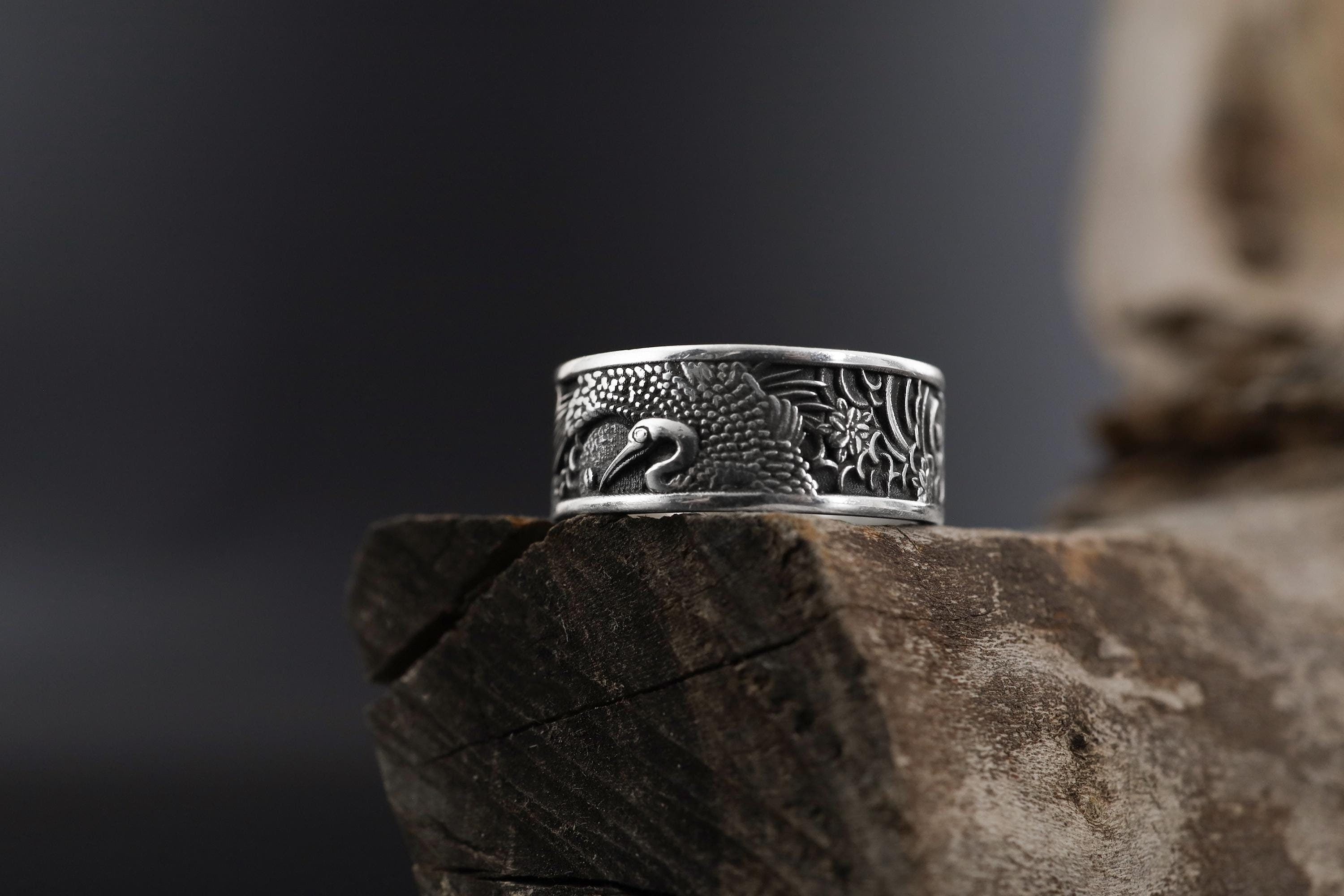 Sterling Silver Japanese Sun Crane Band Ring: Cultural Symbolic Jewelry