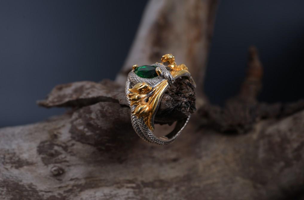 Gold Plated Sterling Silver Snake Ring: Green Gemstone Flower Design