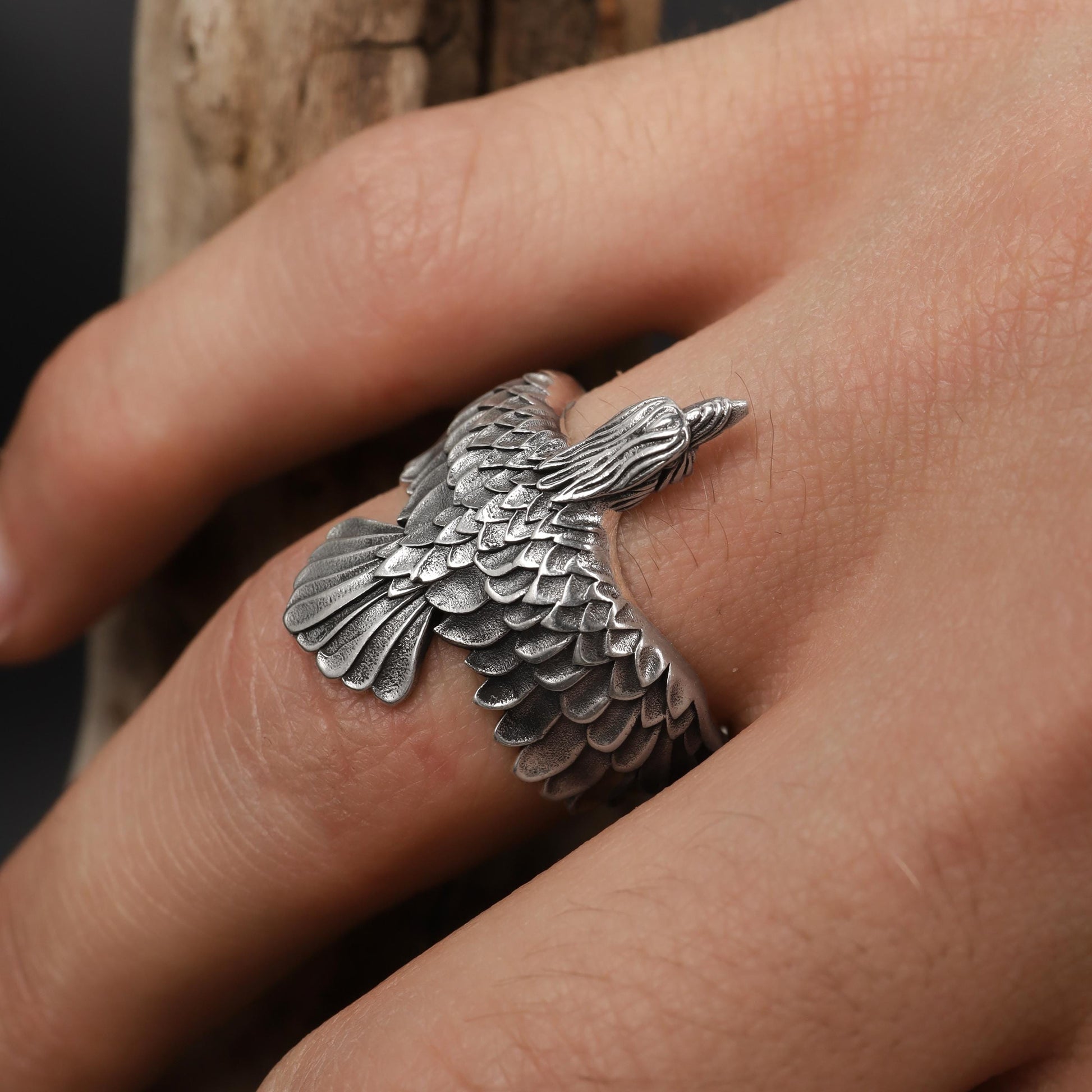 This raven ring for men is a bold and highly detailed design inspired by Norse mythology, Viking symbolism, crow jewelry, and statement men’s rings. Featuring a dramatic spread-wing raven motif, this ring captures the power, intelligence, and mystery long associated with the raven. It is an ideal choice for buyers searching for a Viking raven ring, Norse raven ring, crow ring for men, bird statement ring, or a symbolic men’s ring with a strong an