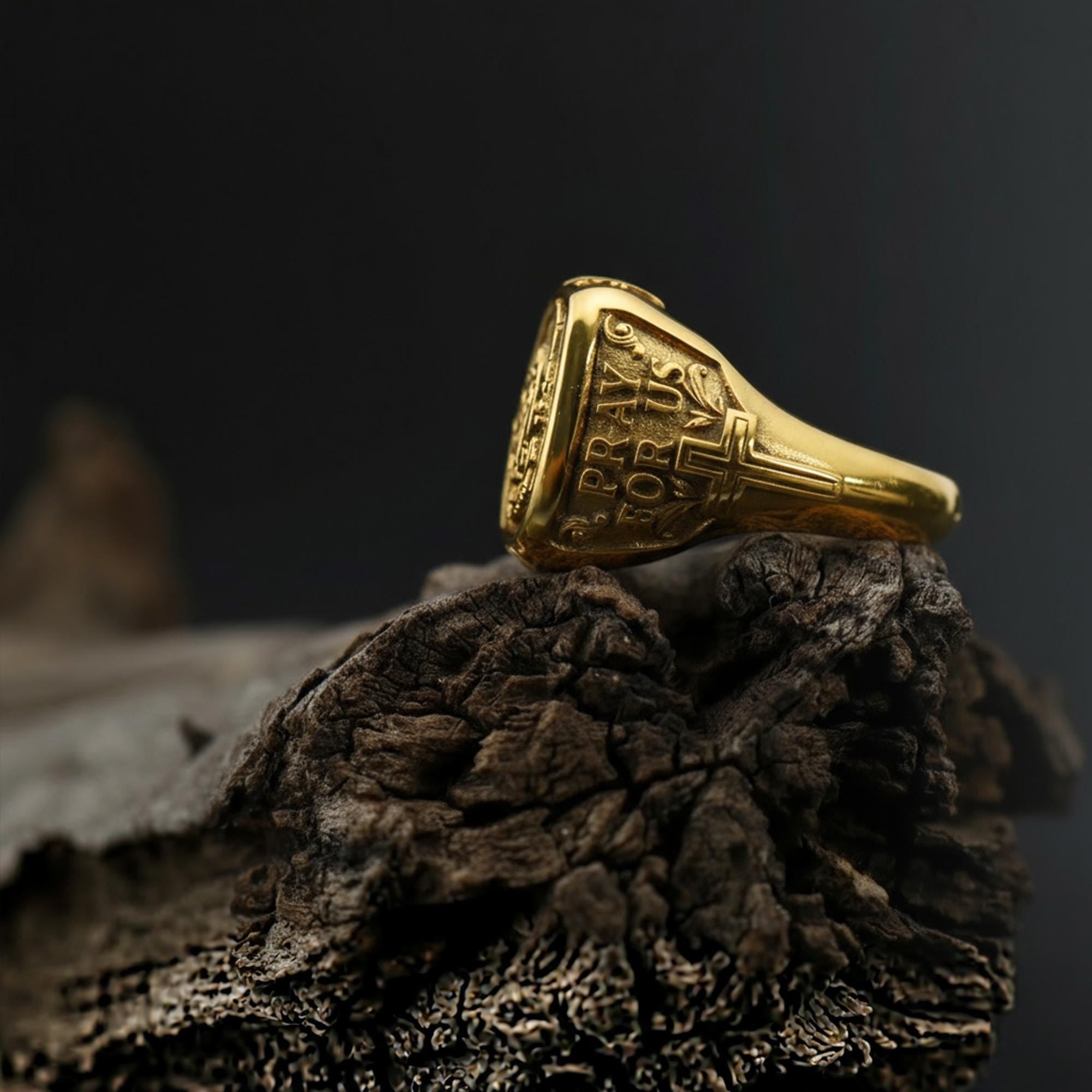 14K Solid Gold Last Supper Ring: Detailed Religious Signet Band for Men