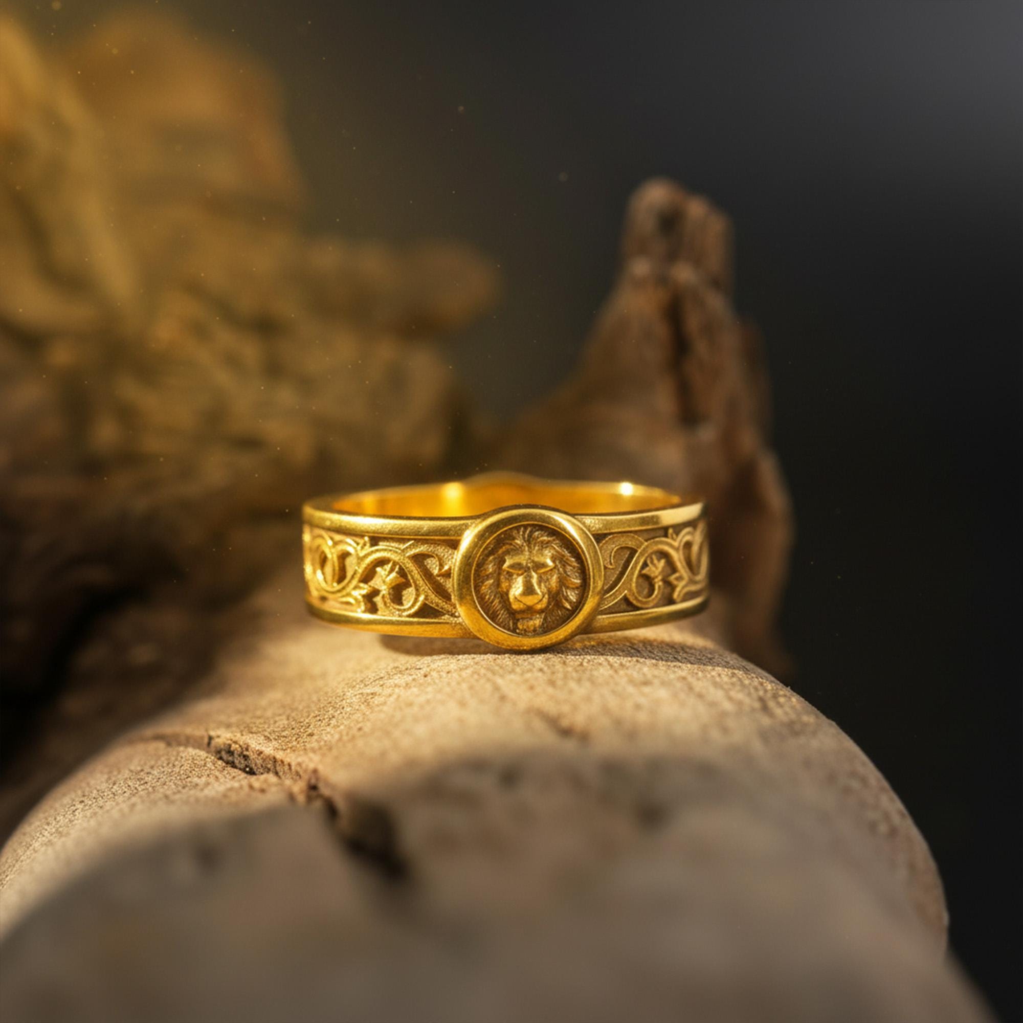 Black Celtic Lion Band Ring: Celtic Knot Wedding Band, Medieval Lion Jewelry