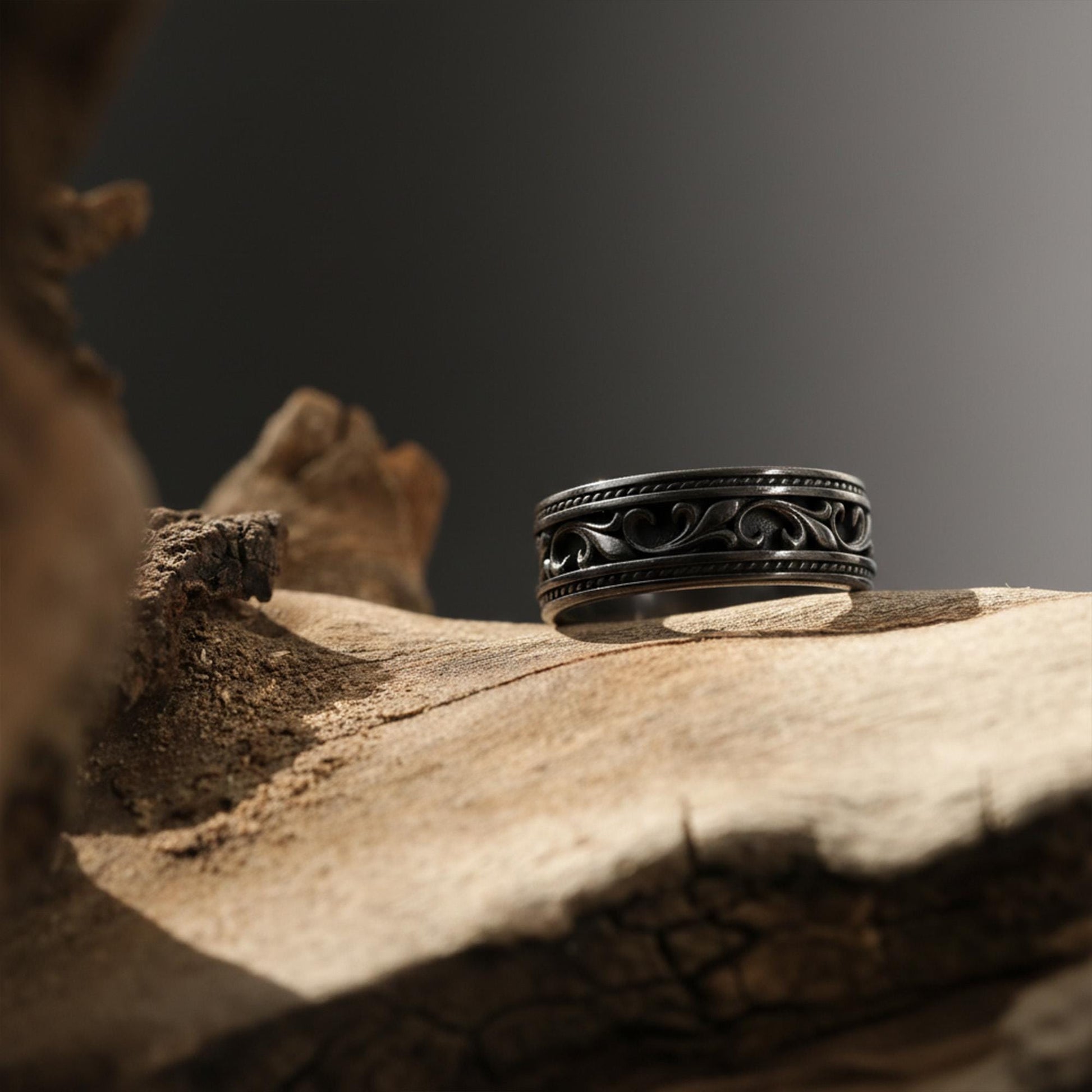 Sterling Silver Vintage Men's Band: Engraved Scrollwork Wedding Ring
