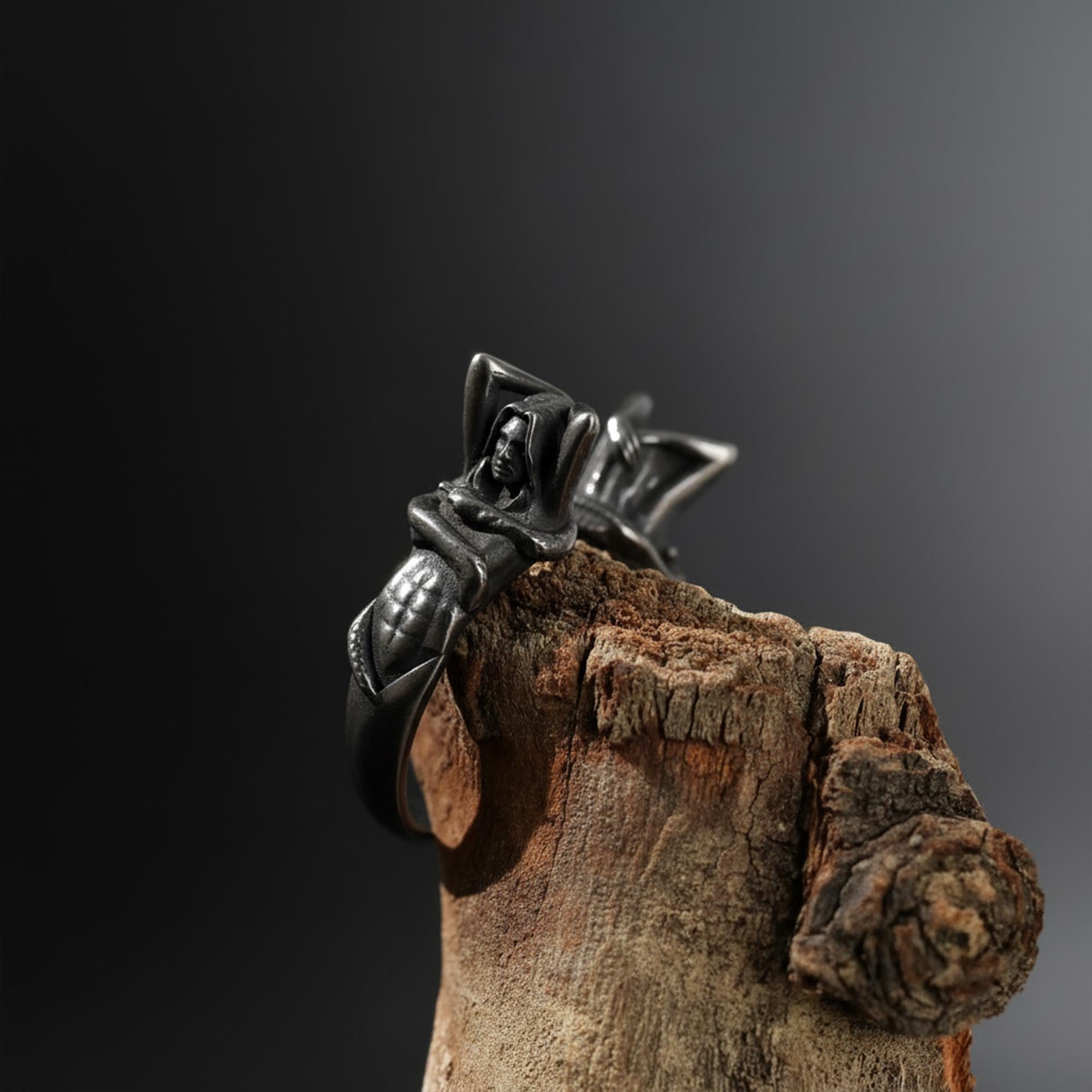 Black silver siren ring, mermaid ring, mythology ring, black rhodium ring, and gothic statement jewelry designed for those who are drawn to dark fantasy, ocean symbolism, and bold artistic design. This striking ring features a sculptural siren-inspired form that creates a mysterious and dramatic presence with strong visual character. It is not a simple accessory — it is a statement ring that blends mythological beauty, dark elegance, and handcraf