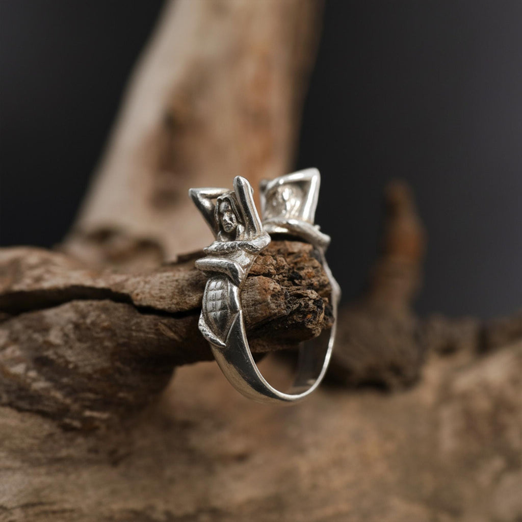 Black silver siren ring, mermaid ring, mythology ring, black rhodium ring, and gothic statement jewelry designed for those who are drawn to dark fantasy, ocean symbolism, and bold artistic design. This striking ring features a sculptural siren-inspired form that creates a mysterious and dramatic presence with strong visual character. It is not a simple accessory — it is a statement ring that blends mythological beauty, dark elegance, and handcraf