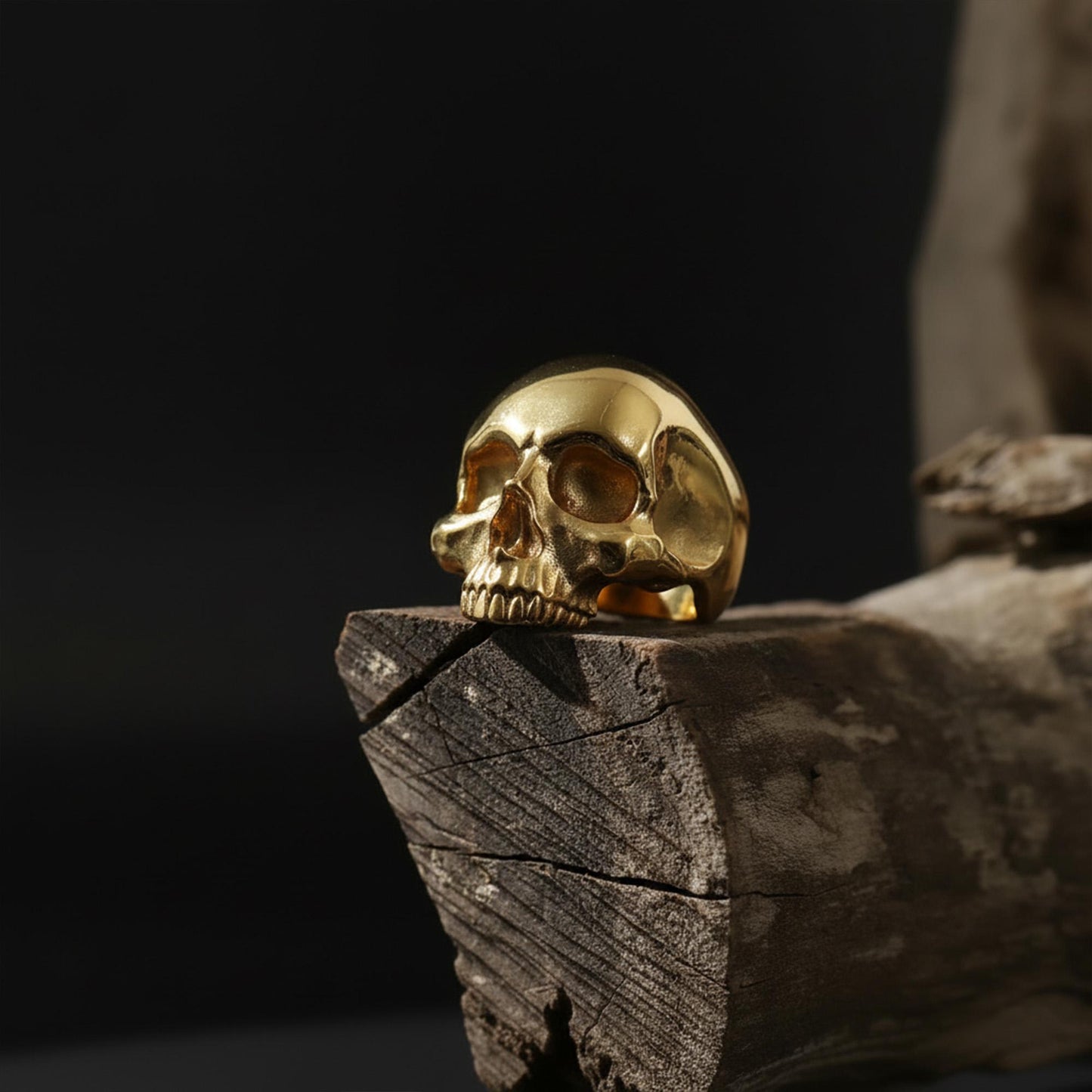 Creepy Skull Head Ring: Memento Mori Ring, Biker Ring for Men, Large Skeleton Head Ring, Gothic Thumb Ring