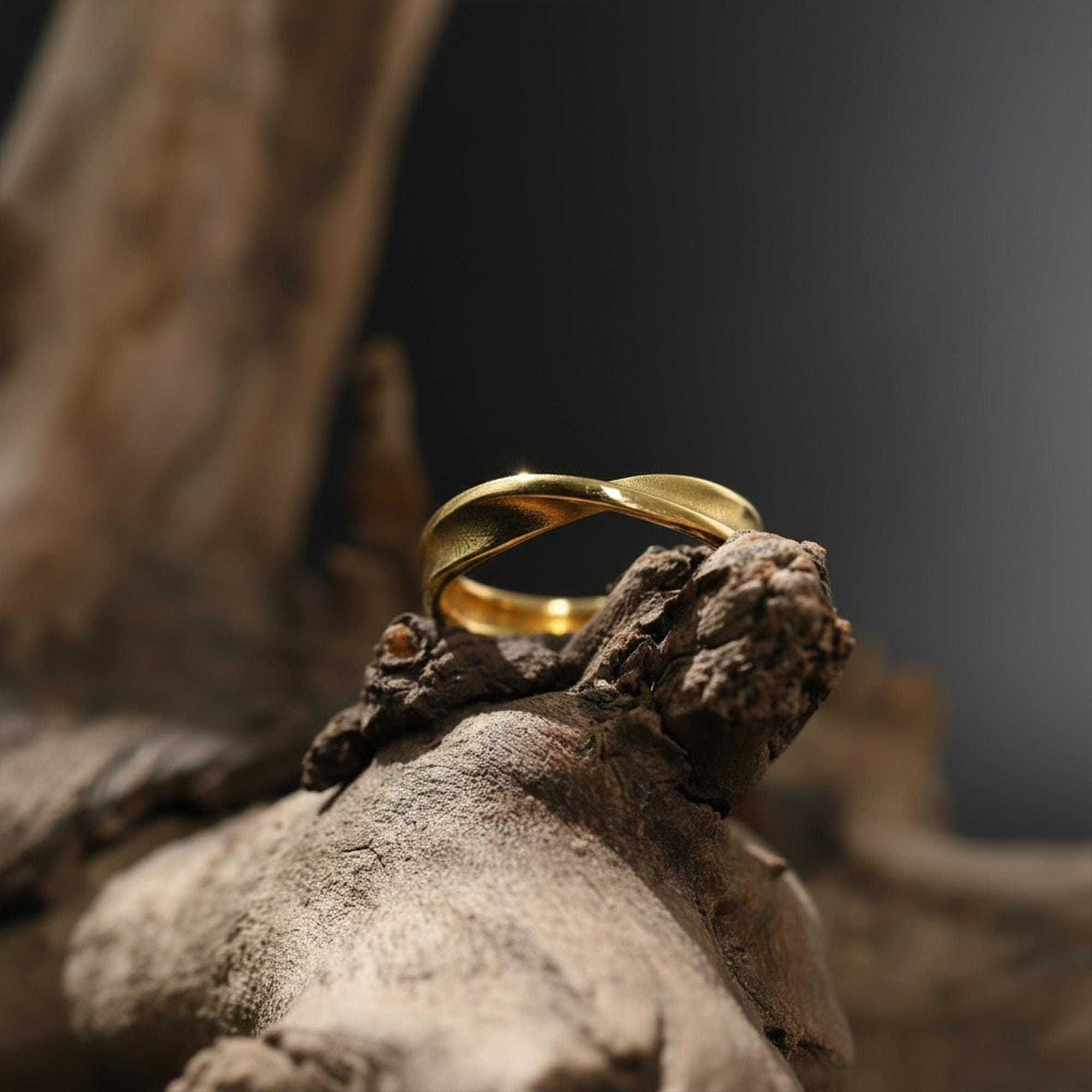 Handmade Sterling Silver Mobius Ring: Infinity Symbol Band