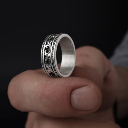 Men's Victorian Floral Band Ring, Engraved Wedding Band, Medieval Filigree Jewelry