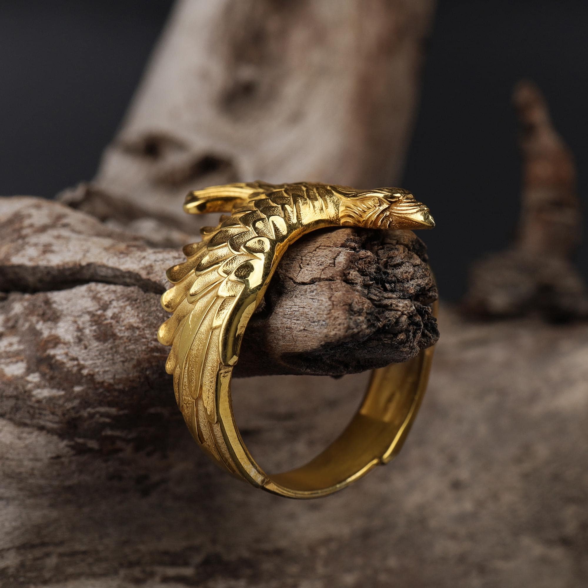 This raven ring for men is a bold and highly detailed design inspired by Norse mythology, Viking symbolism, crow jewelry, and statement men’s rings. Featuring a dramatic spread-wing raven motif, this ring captures the power, intelligence, and mystery long associated with the raven. It is an ideal choice for buyers searching for a Viking raven ring, Norse raven ring, crow ring for men, bird statement ring, or a symbolic men’s ring with a strong an