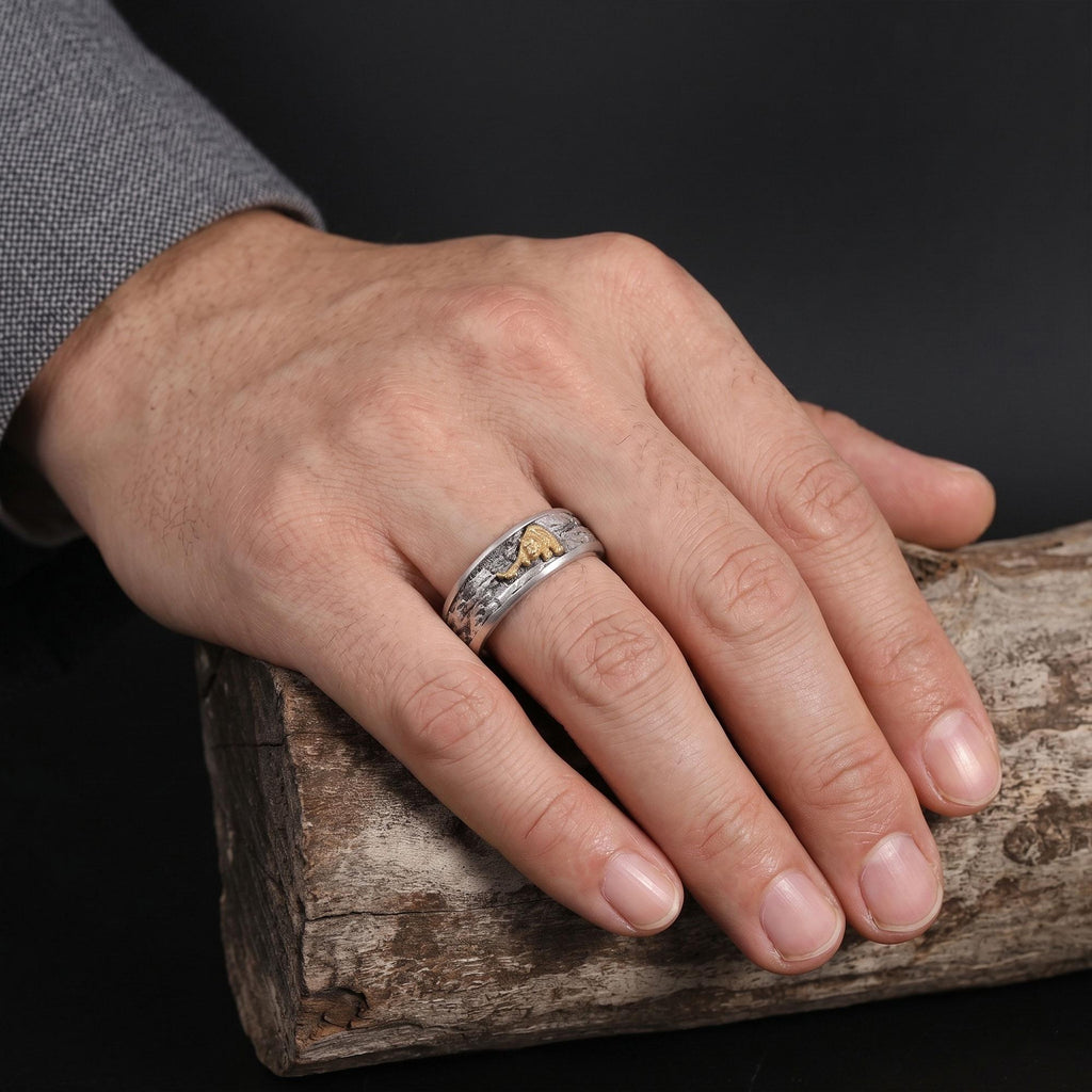 Engraved Tiger Band Ring, Gold Wildlife Wedding Band, Mens Animal Statement Jewelry